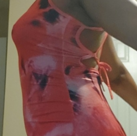 Stretchy Tie Dye Coral Summer Dress - Picture 2 of 7